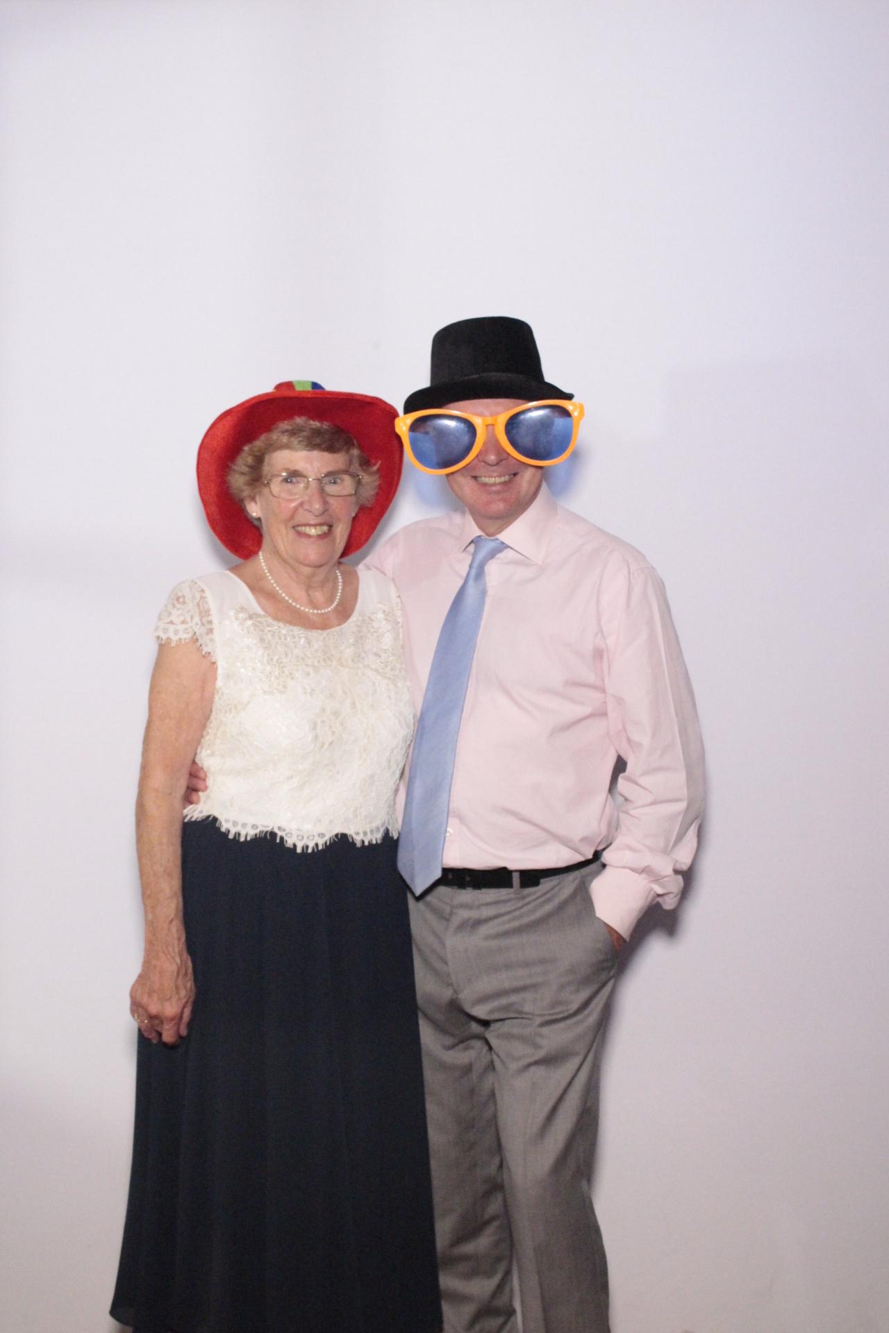 Gemma & Scott's Wedding | View more photos from the event at gallery.myphotoboothexperience.co.uk/u/MyPhotoBoothExperienceLtd/Gemma-Scotts-Wedding